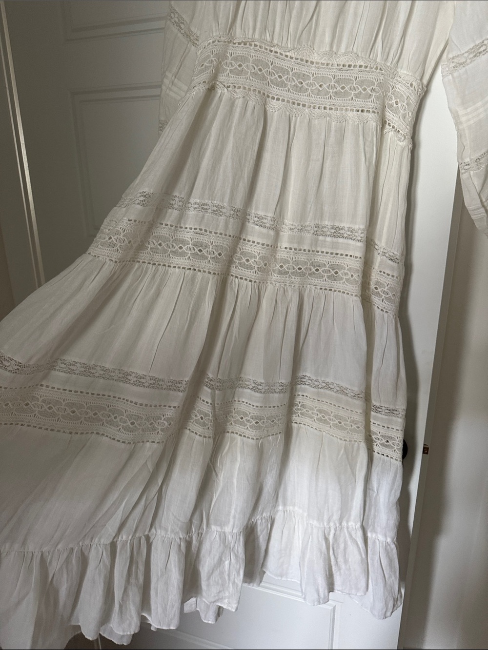 Doen Santina Dress in size small. - Picture 15 of 15
